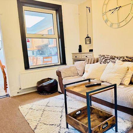 Lovely Dog Friendly, 3 Bed Home Sleeps 8, With Parking & Fenced Garden Work Contractor Leisure, Jasper CBG Exteriér fotografie