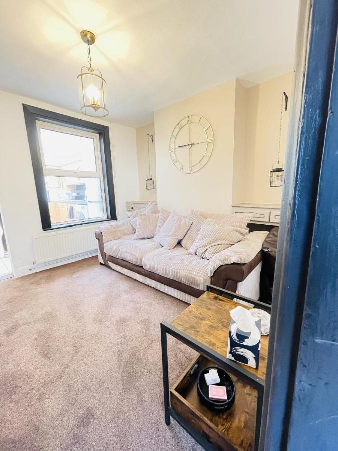 Lovely Dog Friendly, 3 Bed Home Sleeps 8, With Parking & Fenced Garden Work Contractor Leisure, Jasper CBG Exteriér fotografie