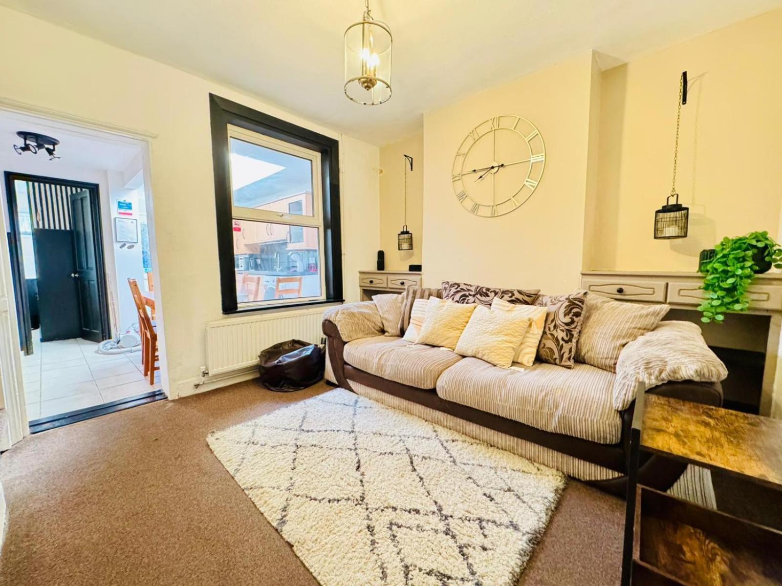 Lovely Dog Friendly, 3 Bed Home Sleeps 8, With Parking & Fenced Garden Work Contractor Leisure, Jasper CBG Exteriér fotografie