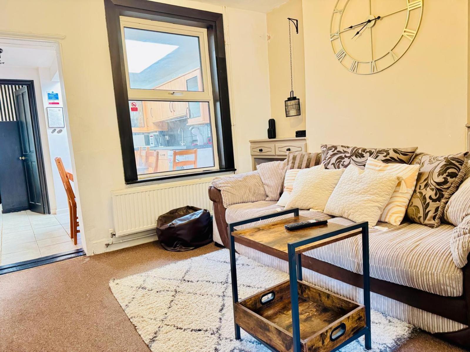 Lovely Dog Friendly, 3 Bed Home Sleeps 8, With Parking & Fenced Garden Work Contractor Leisure, Jasper CBG Exteriér fotografie